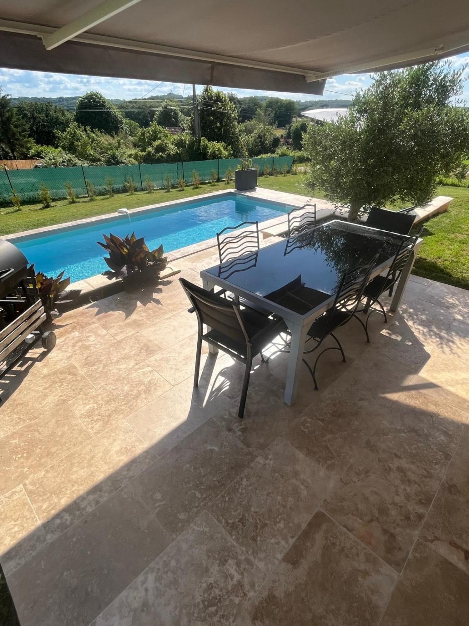 Villa Maison Climatisee Avec Piscine